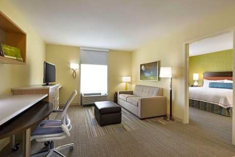 1 King Bed 1 Bedroom Suite Nonsmoking