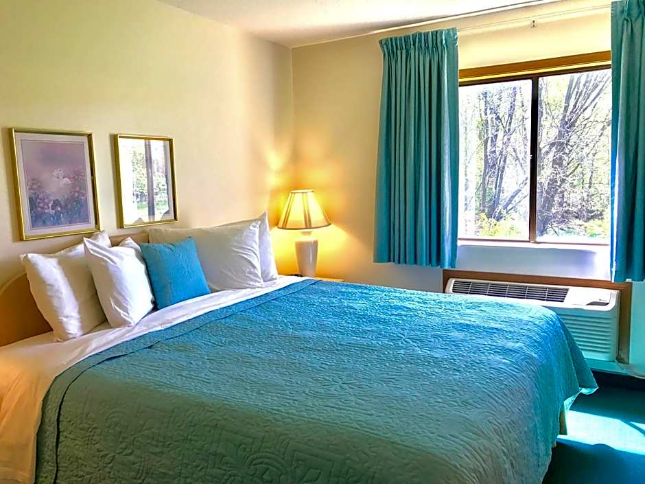 Americas Best Value Inn & Suites Bluffton