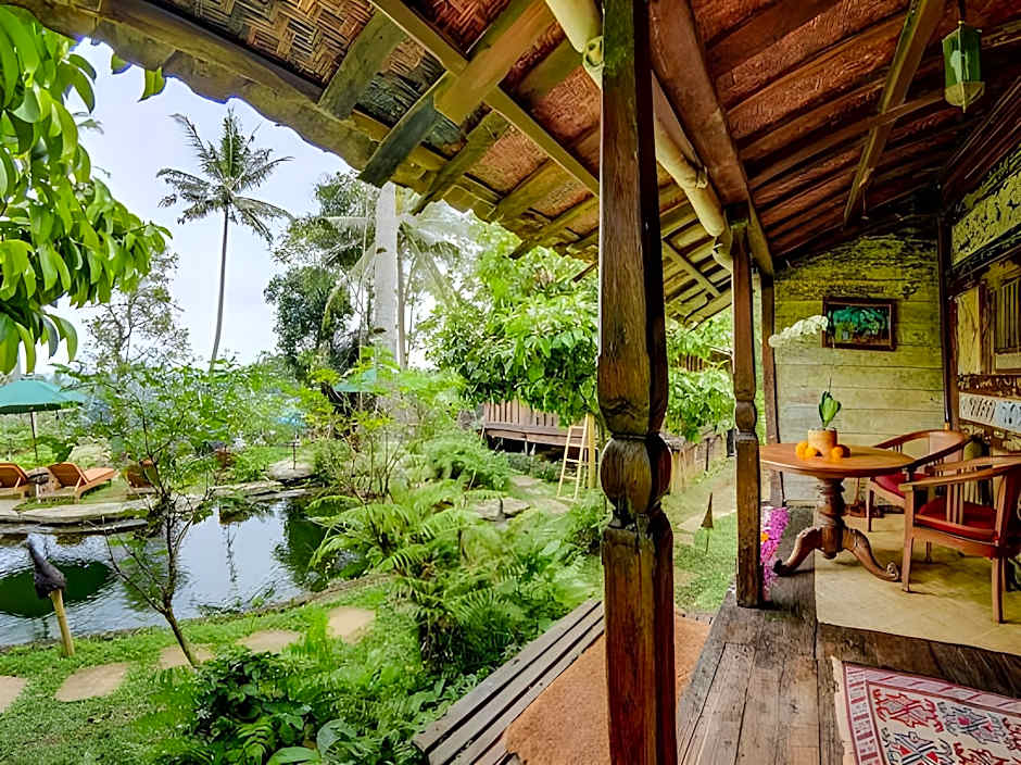Bambu Indah Resort