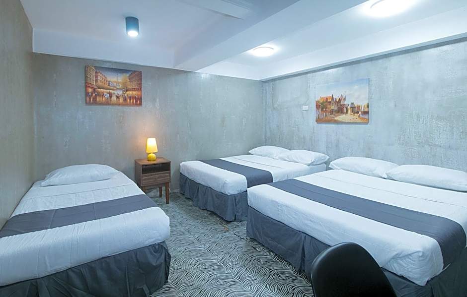 Rcee Place by RedDoorz