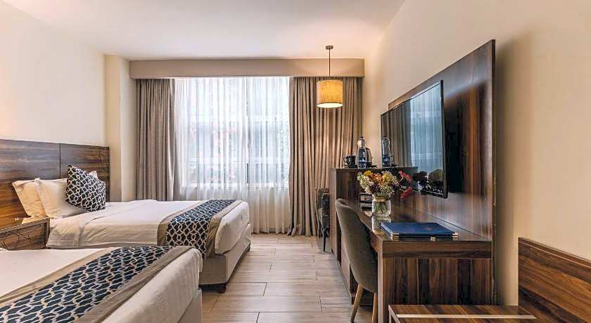 Lacosta Hotel