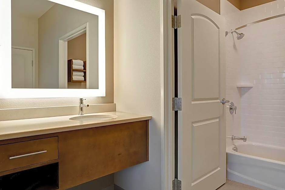 Staybridge Suites Overland Park - Kansas City S By IHG