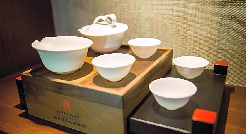 HUALUXE Wuxi Taihu By IHG