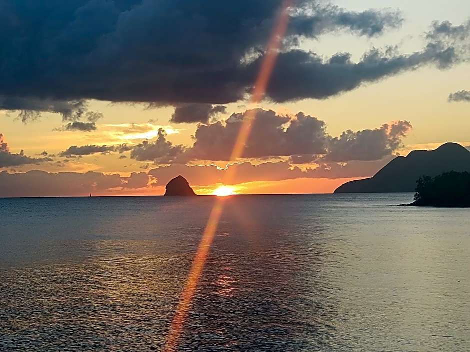AppartMadinina 27 Sainte Luce 4-6 personnes vue mer