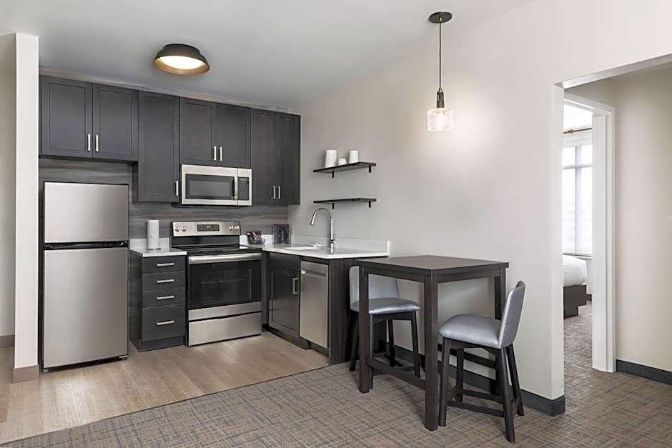 Residence Inn by Marriott Long Island Garden City