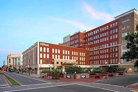 Hilton Richmond Downtown