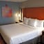 La Quinta Inn & Suites by Wyndham Perry