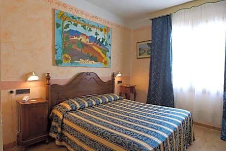Classic Triple Room