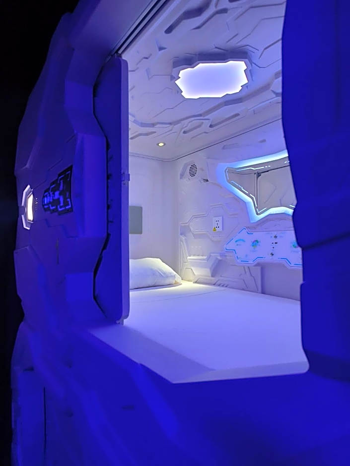 CAPSULE INN VALENCIA Hostel