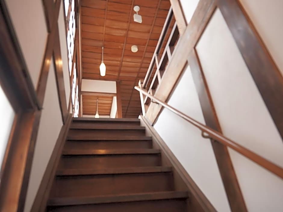 Taketa Ekimae Hostel cue