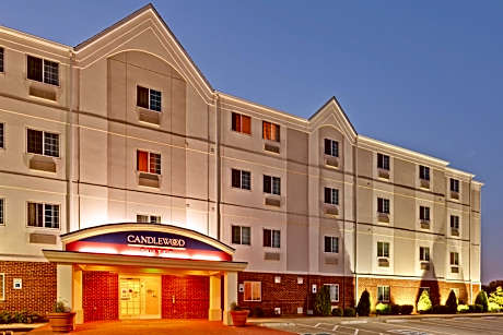 Candlewood Suites Clarksville By IHG