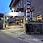 HOTEL VILLAGE