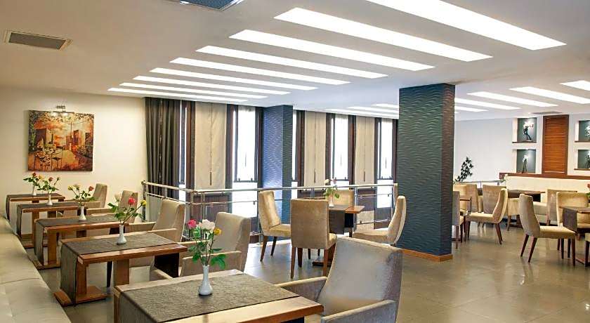 Blanca Hotel