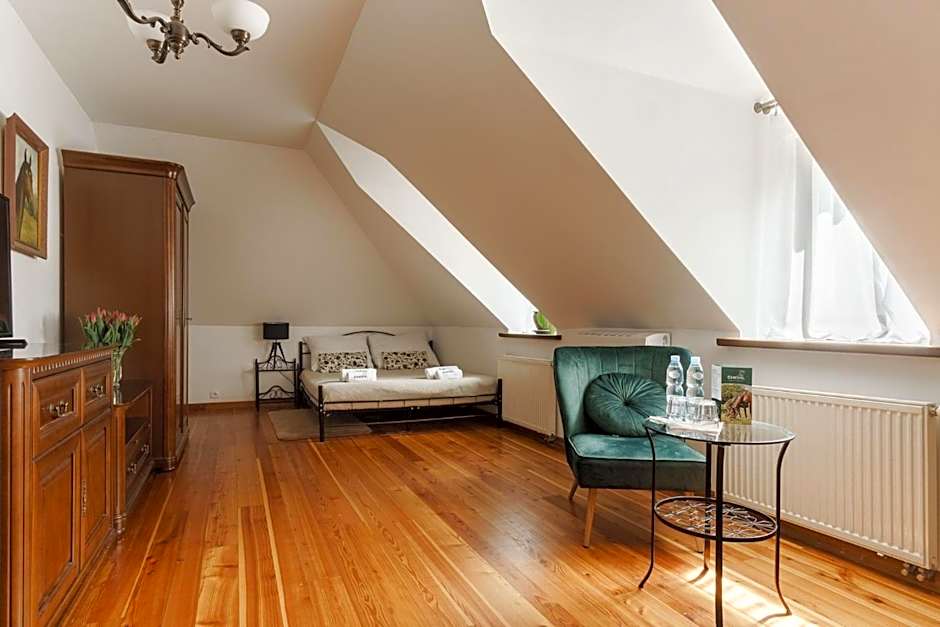 Apartamenty w Dworku Cheval