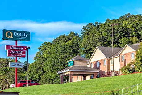 Quality Inn & Suites