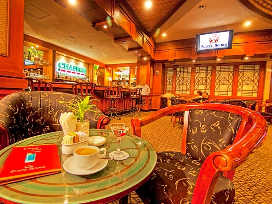 Planet Holiday Hotel & Residence