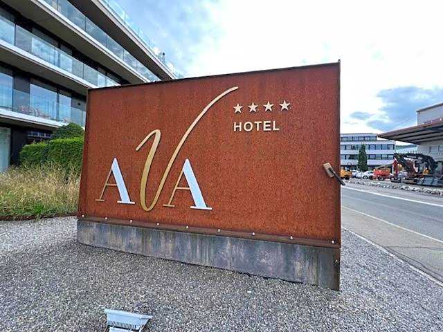 Hotel AVA