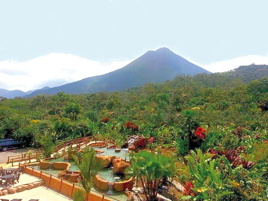 Volcano Lodge, Hotel & Thermal Experience