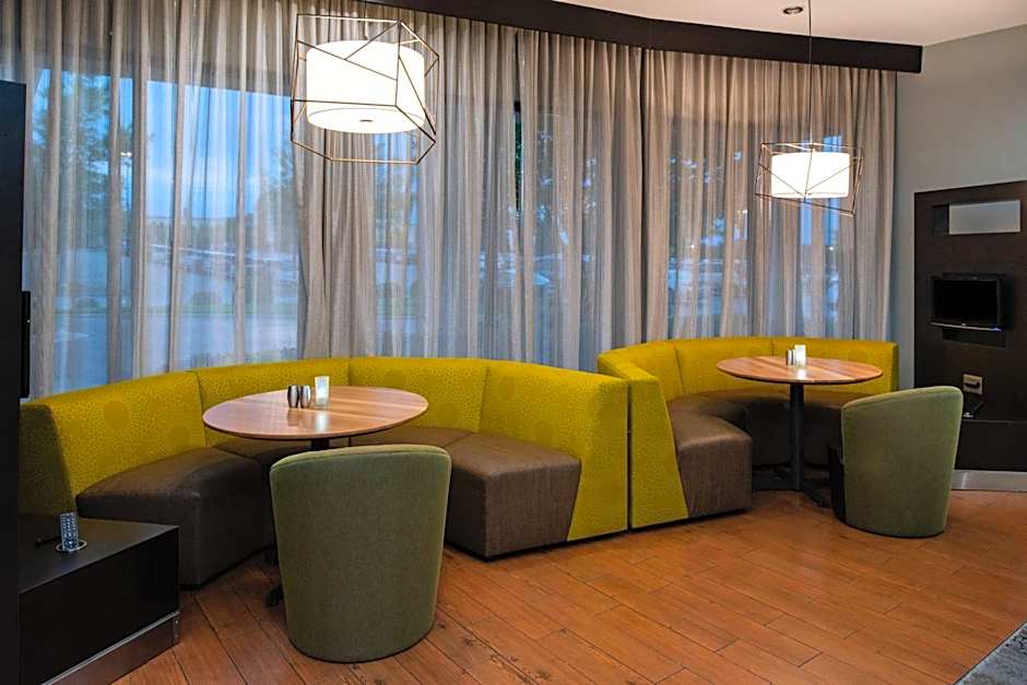 Courtyard by Marriott High Point