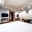 Check Inn Hotel