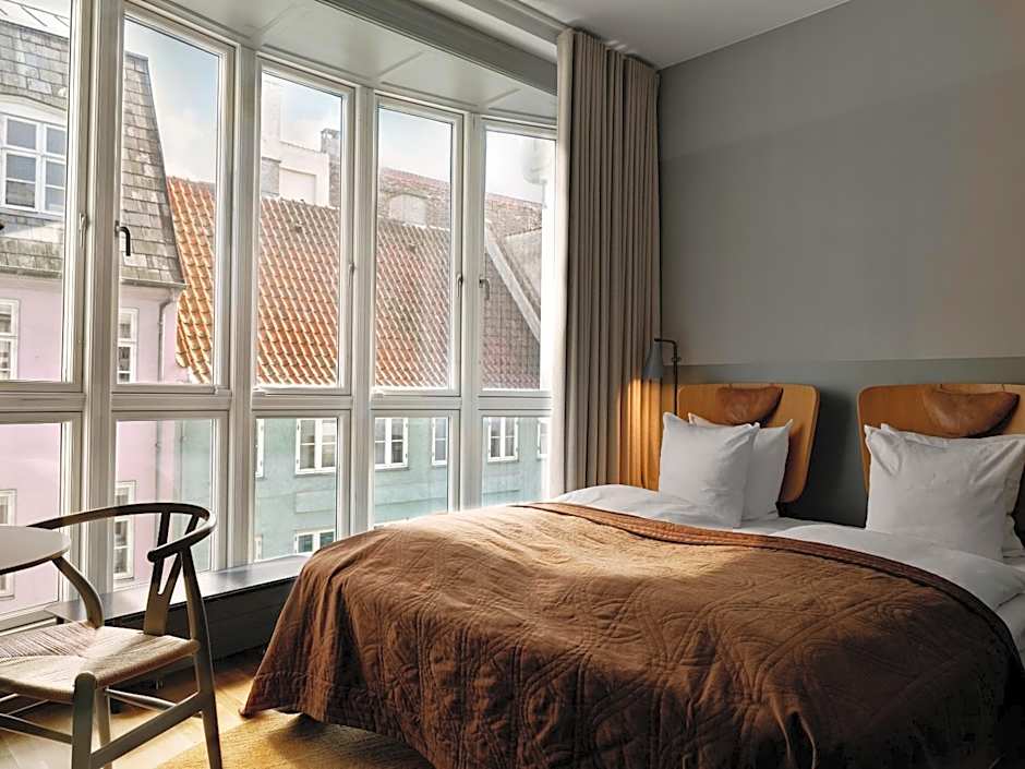 Boutique Hotel SP34
