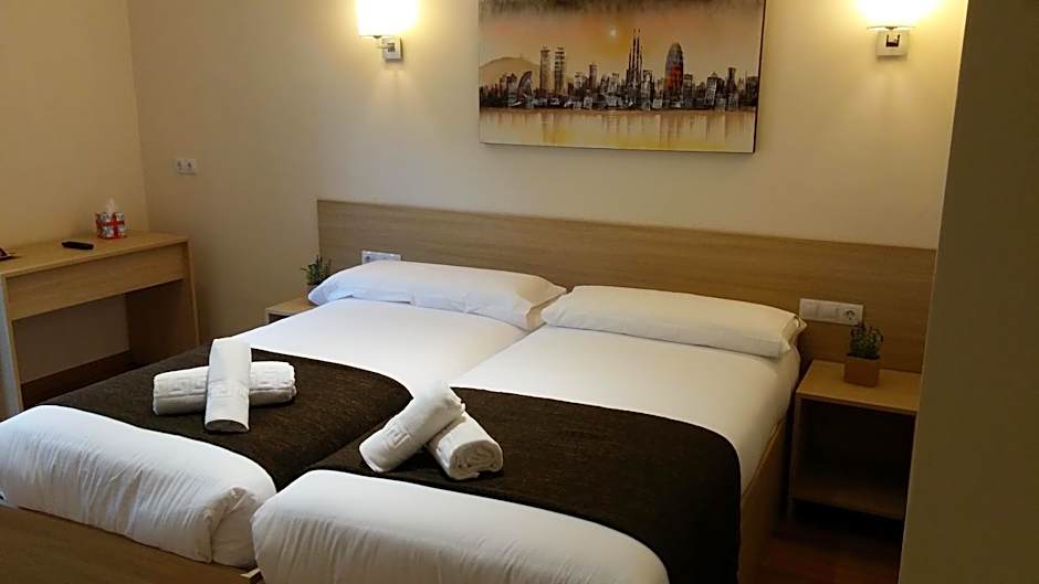 Hostal Barcelona Travel