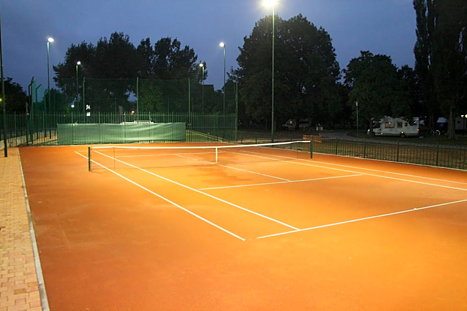 Villas and apartments Oaza