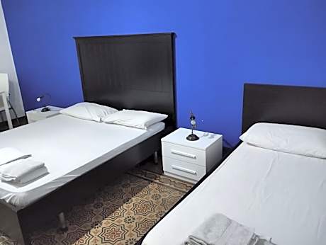 Quintuple Room with Private Exterior Bathroom