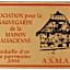 La Cour Des Amis