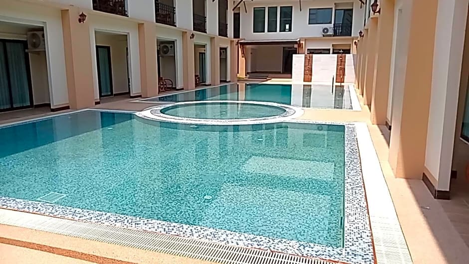 Peacock De Pai Hotel