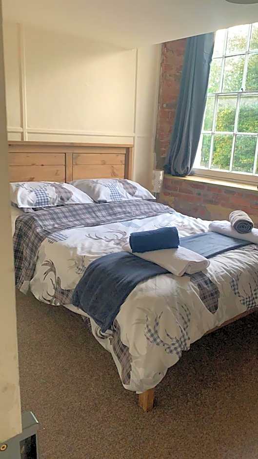 Crosskeys Inn Guest Rooms in Wye Valley