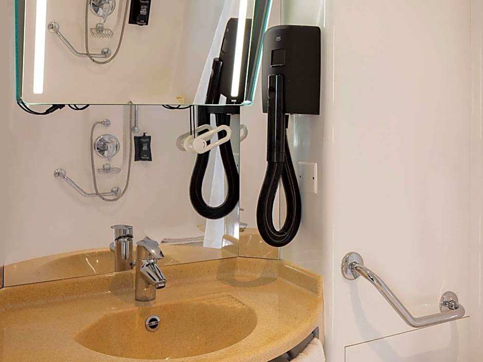 ibis Marseille Centre Euromed