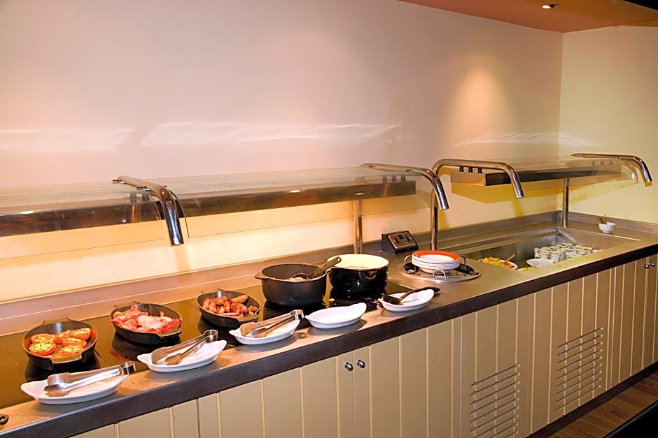 Premier Inn Norwich Nelson City Centre