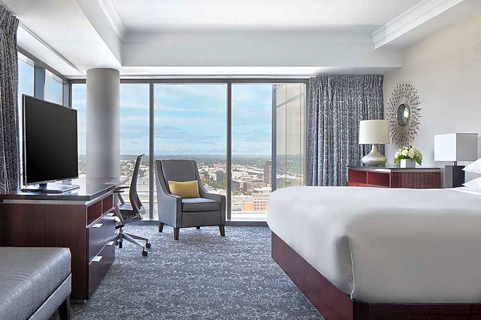 Amway Grand Plaza Hotel, Curio Collection by Hilton