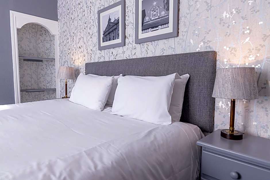 Cromwell Lodge Hotel by Greene King Inns