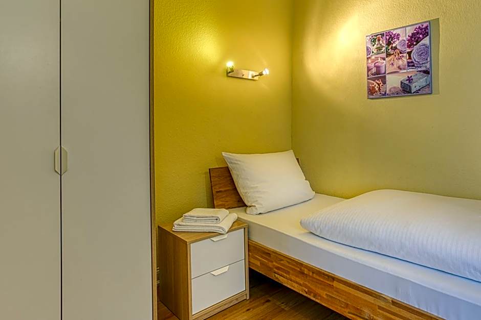 FF&E Hotel Carlton