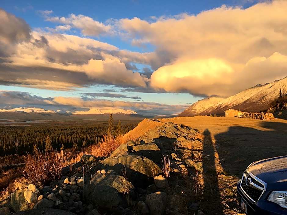 Alpine Creek Lodge