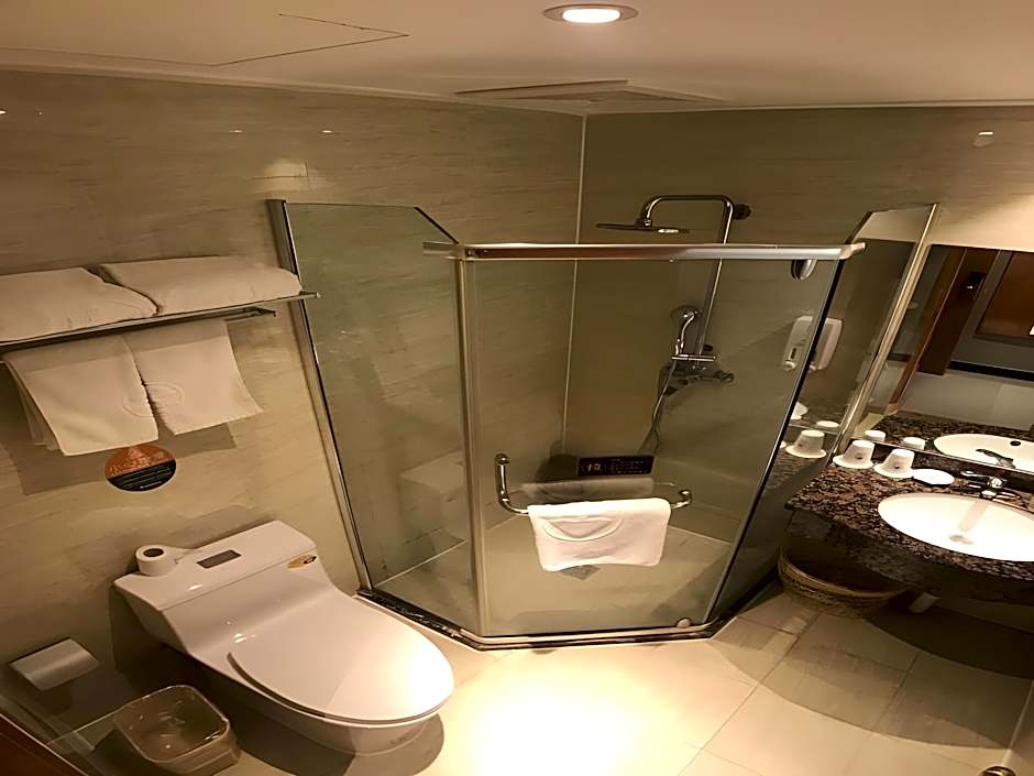 GreenTree Inn Jiangyin Zhouzhuang Shiji Avenue Business Hotel