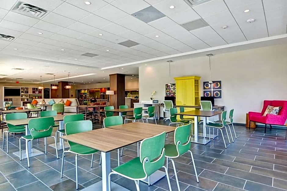 Home2 Suites Charleston West Ashley