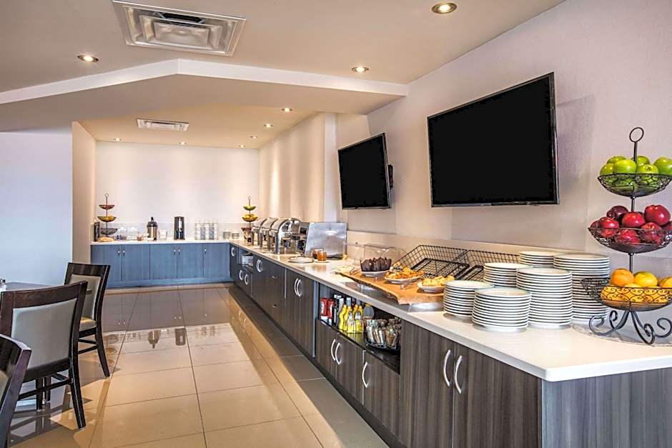 Ramada by Wyndham Jacksons Point