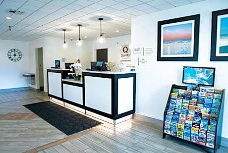 Quality Inn Palm Beach International Airport