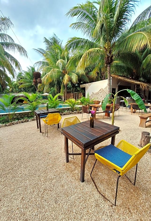 Maria Bonita Hotel & Restaurant El Cuyo by Spot Rentals
