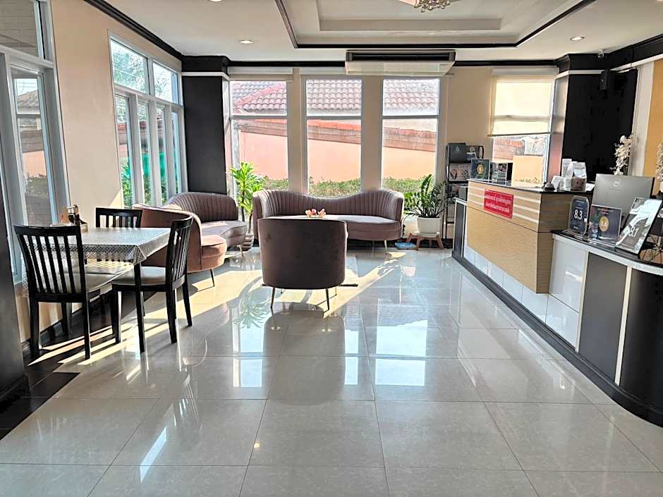 Excella Hotel