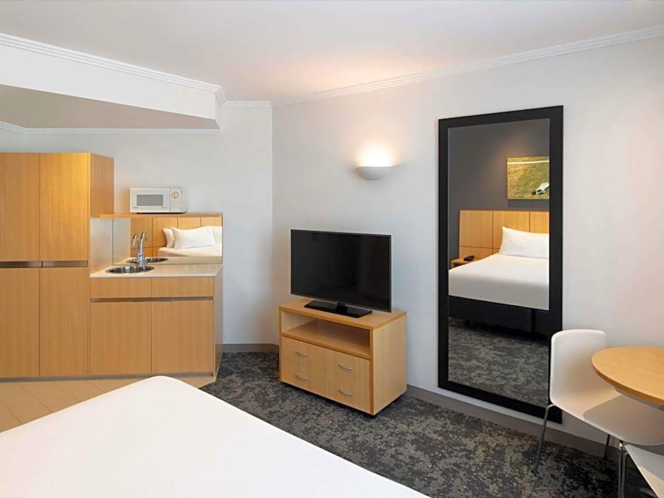 Mercure Sydney Bankstown