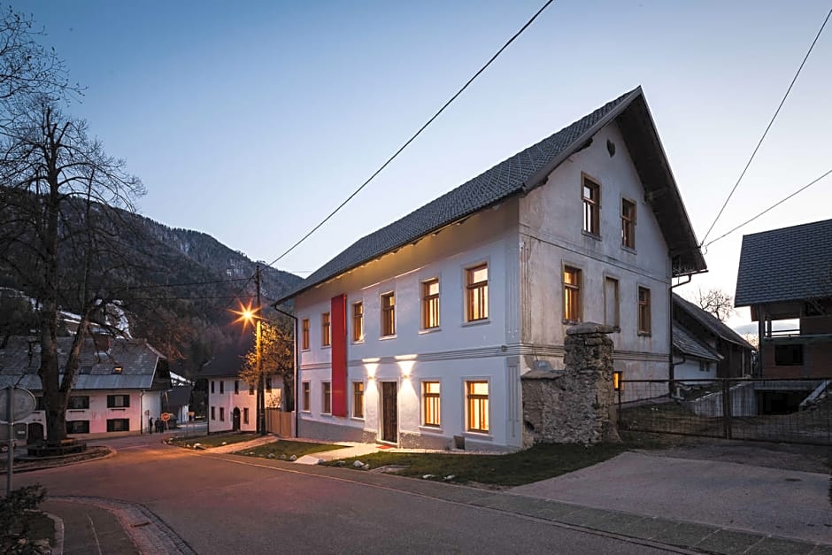 Design Rooms Pr' Gavedarjo