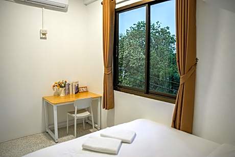 Superior Room with Private Bathroom