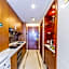 Yulou Jindian Apartment (Guangzhou Folk Finance Haizhu Square Subway Station Branch)