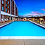 Holiday Inn & Suites Richmond West End by IHG