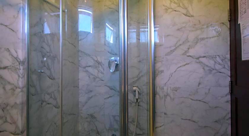 Antares Dhangethi and Spa