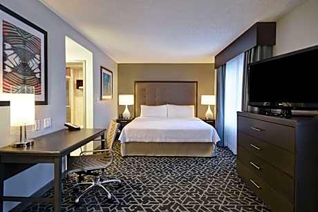 King Studio Suite - Hearing Access/Non-Smoking